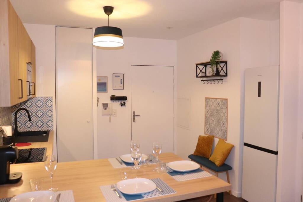세농 Les Cedres -Tram A 50 Metres, Bordeaux A 5 Minutes, Parking 아파트 외부 사진