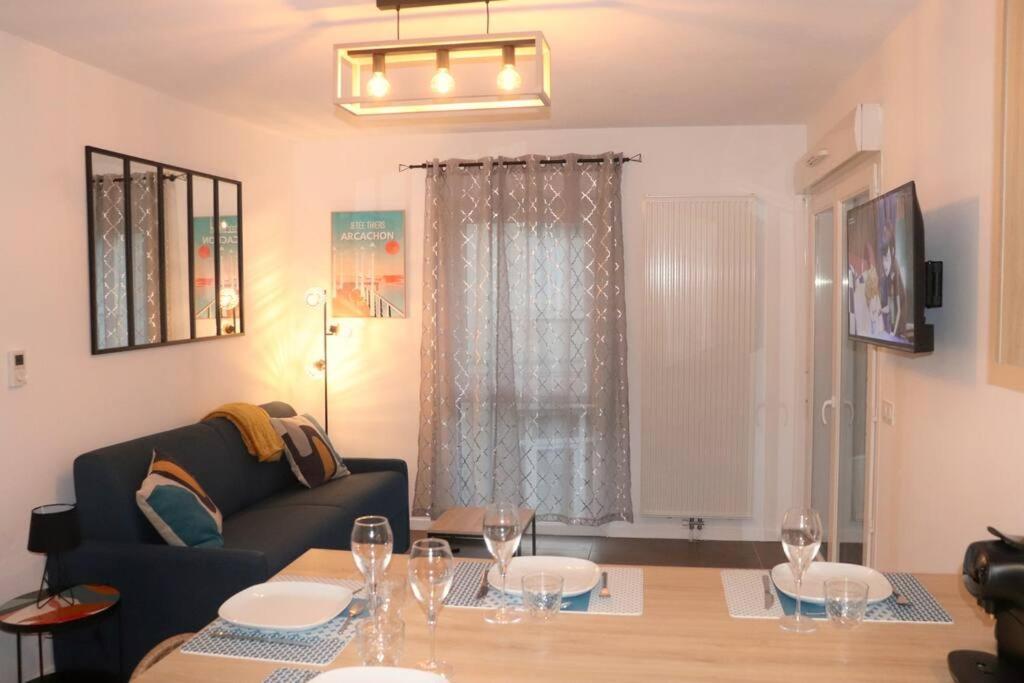 세농 Les Cedres -Tram A 50 Metres, Bordeaux A 5 Minutes, Parking 아파트 외부 사진